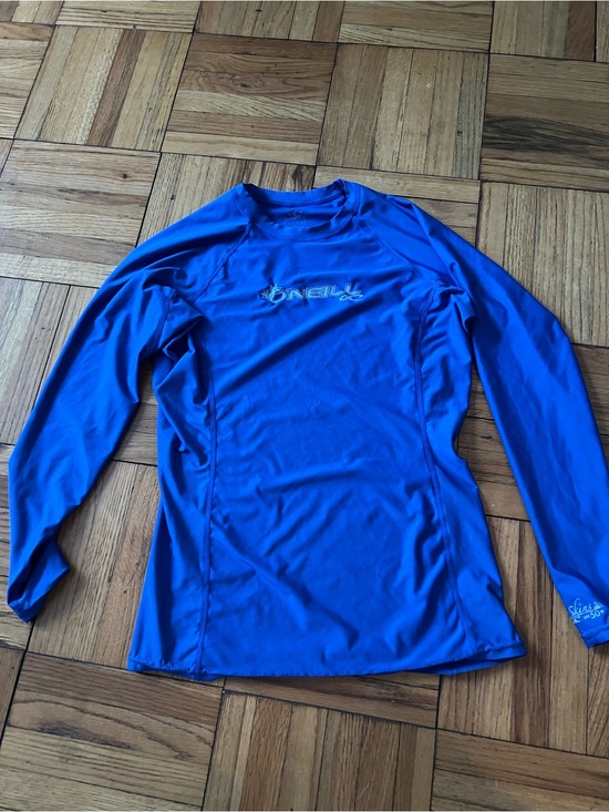 O'Neill Other - O'Neill Blue Rash Guard with Logo Print